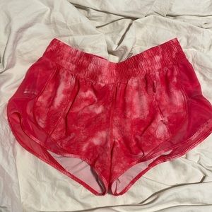 Lulu Lemon size 6 pink and white